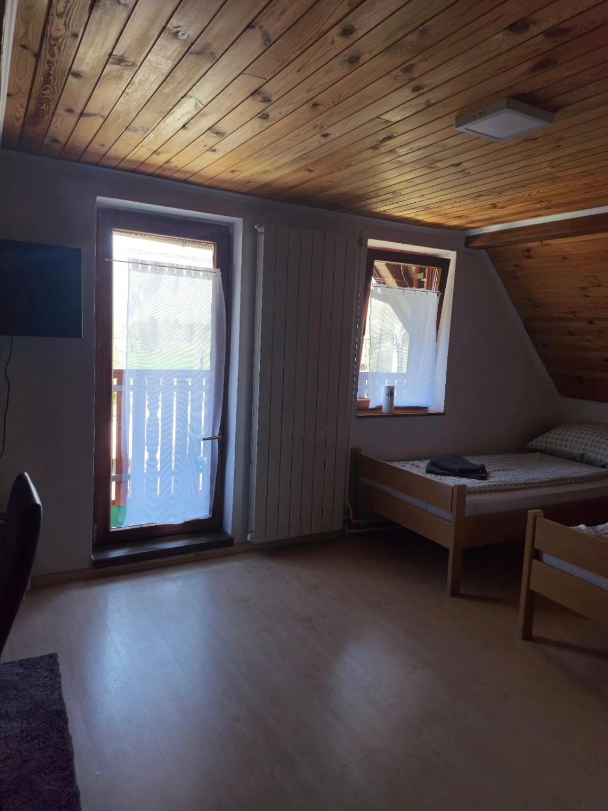 Kometer Soba Bovec Exterior foto