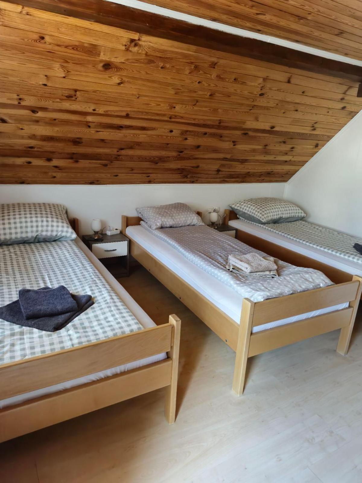 Kometer Soba Bovec Exterior foto